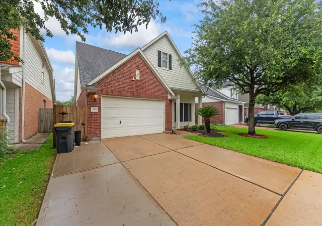 Photo 1 of Single family home for sale at 4931 Trailing Clover Ct, Houston, TX 77084 | MLS# 79031820 | Listing updated on 2026-09-20
