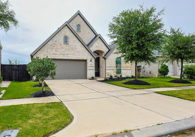 1st image of 3806 Lake Falls Dr, Fulshear, TX 77441 | MLS# 78997695