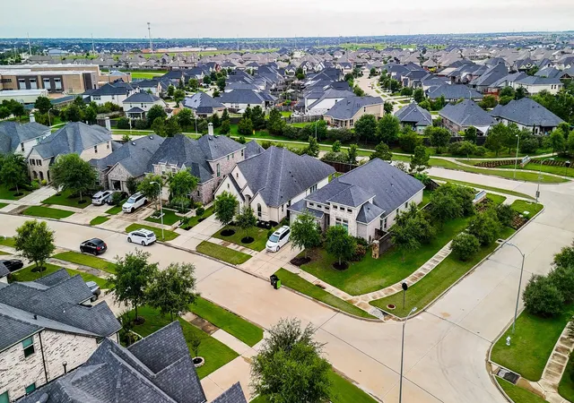 44th image of 3806 Lake Falls Dr, Fulshear, TX 77441 | MLS# 78997695