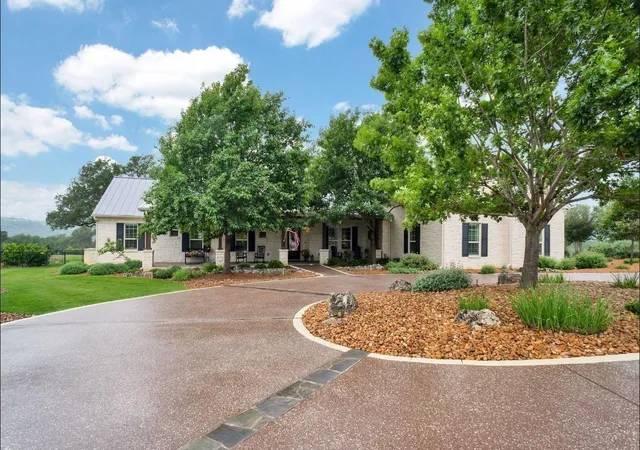 Photo 3 of Single family home for sale at 769 Pacific Pl, Spring Branch, TX 78070 | MLS# 29436258 | Listing updated on 2026-08-31