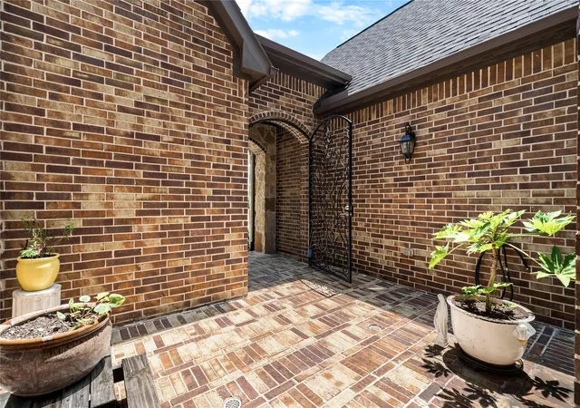 4th image of 6918 Champion Trl, Katy, TX 77493 | MLS# 71611224