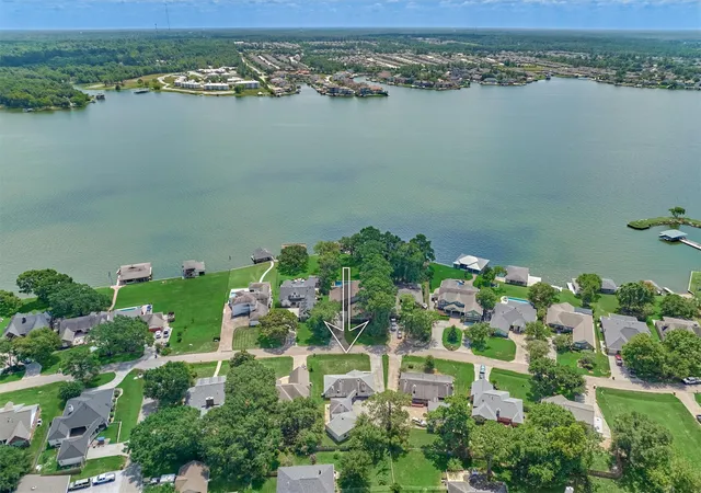 1st image of 9749 E Shore Dr, Willis, TX 77318 | MLS# 88500053