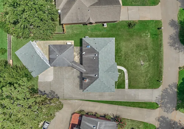 4th image of 9749 E Shore Dr, Willis, TX 77318 | MLS# 88500053
