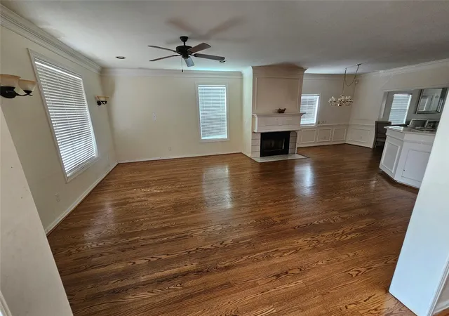 3rd image of 6518 Clawson St, Houston, TX 77055 | MLS# 25708975