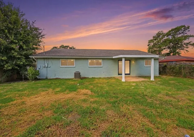 17th image of 1020 Arthur St, Bridge City, TX 77611 | MLS# 14402681