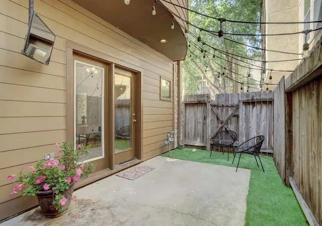 4th image of 232 Knox St #B, Houston, TX 77007 | MLS# 38495972