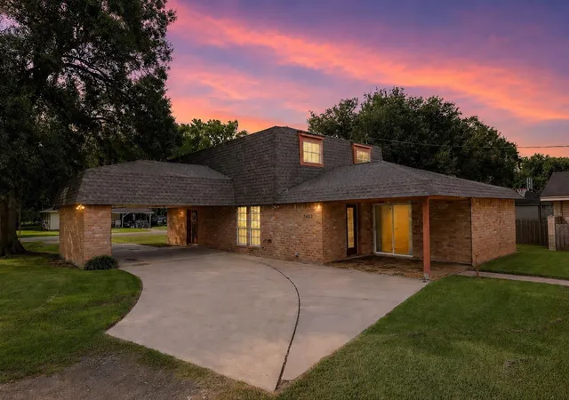 1st image of 2403 Rosebud St, Nederland, TX 77627 | MLS# 30607839