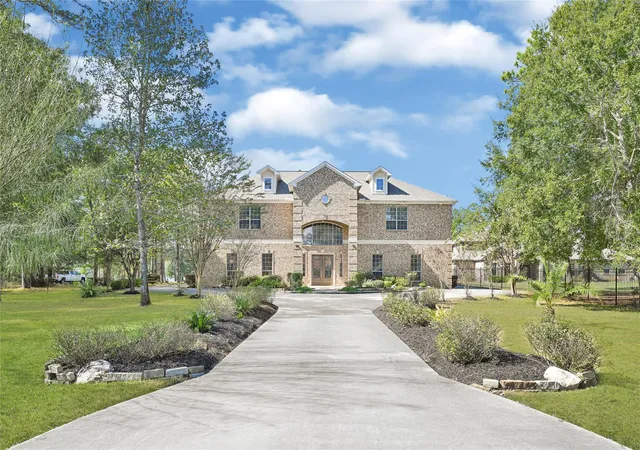 Photo 2 of Sale Pending at 19363 Desna Dr, Porter, TX 77365 | MLS# 77901333 | Listing updated on 2026-08-30