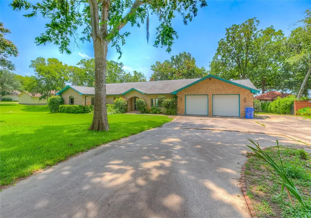 3rd image of 188 Old Post Rd S, Livingston, TX 77352 | MLS# 72510270