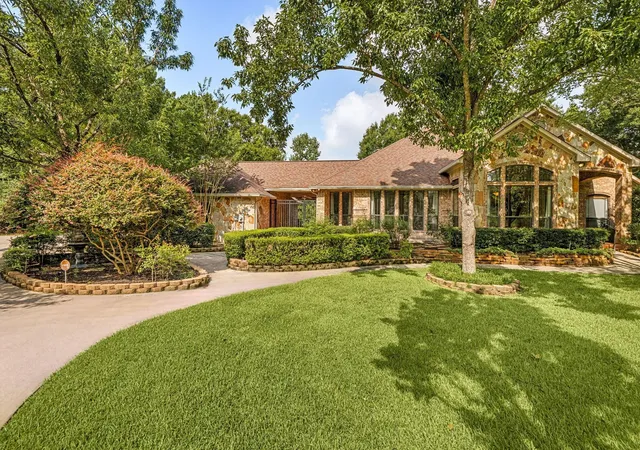 4th image of 28618 Benders Crossing Dr, Spring, TX 77386 | MLS# 39788370