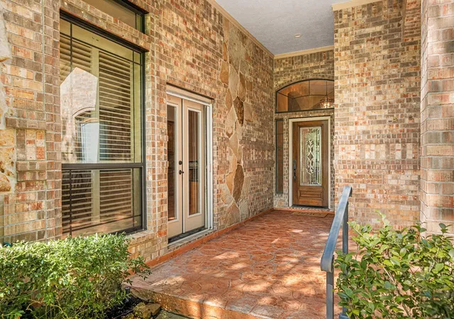 5th image of 28618 Benders Crossing Dr, Spring, TX 77386 | MLS# 39788370