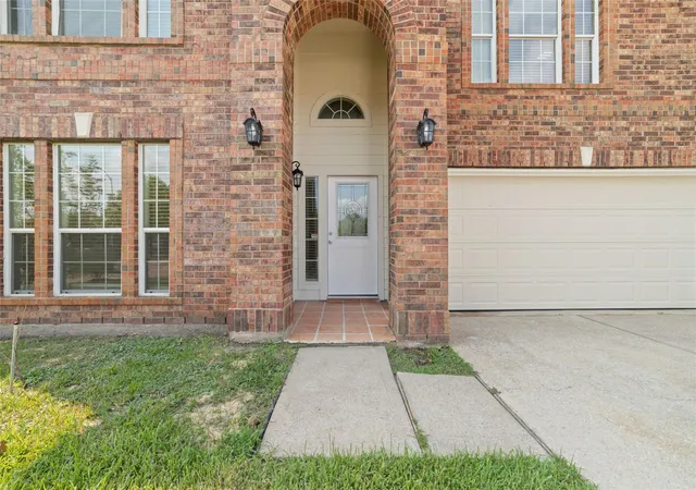 Photo 3 of Single family home for sale at 18119 Emerybrook Ct, Richmond, TX 77407 | MLS# 70360430 | Listing updated on 2026-09-19
