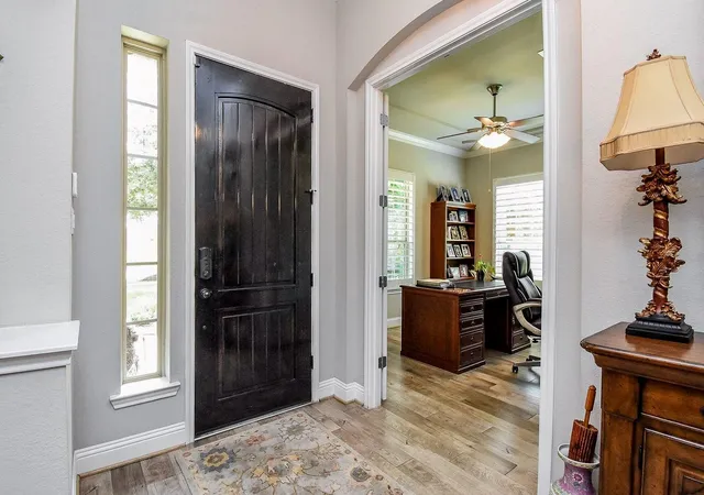 Photo 3 of Sale Pending at 4827 Legend Crk Dr, Fulshear, TX 77441 | MLS# 91240477 | Listing updated on 2026-08-31