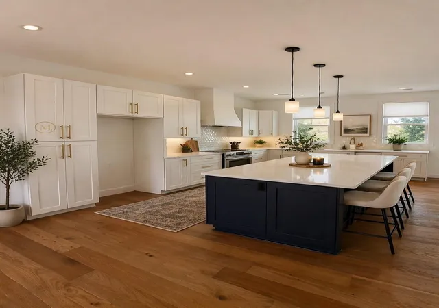 2nd image of 2210 Brackenridge St, Houston, TX 77026 | MLS# 76400559