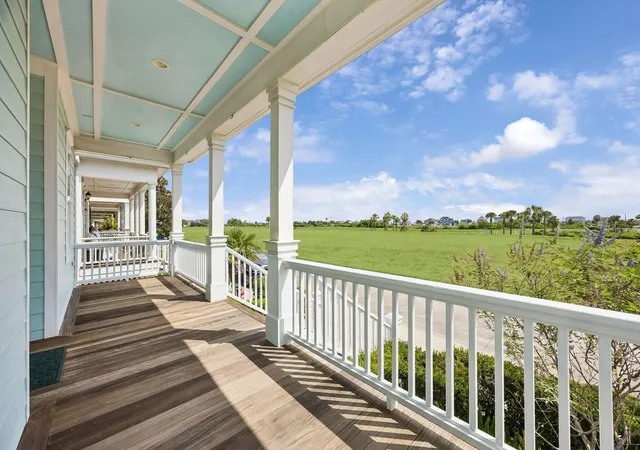 Photo 3 of Single family home for sale at 13 Sunrise Row, Galveston, TX 77554 | MLS# 23364605 | Listing updated on 2026-09-23