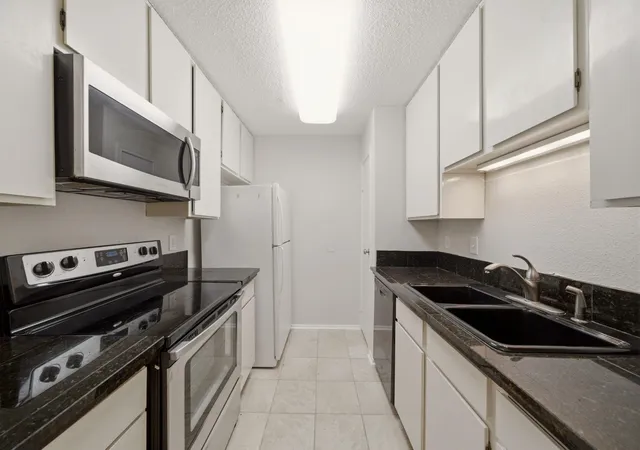 3rd image of 7950 N Stadium Dr #138, Houston, TX 77030 | MLS# 96046614