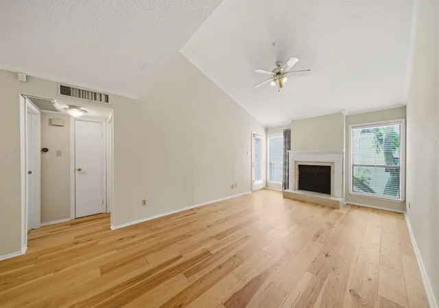 5th image of 7950 N Stadium Dr #138, Houston, TX 77030 | MLS# 96046614