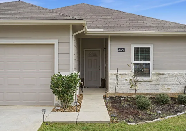 Homes for sale in Hempstead, TX | 26582 Armadillo Dr, Hempstead, TX 77445 | MLS# 40750638