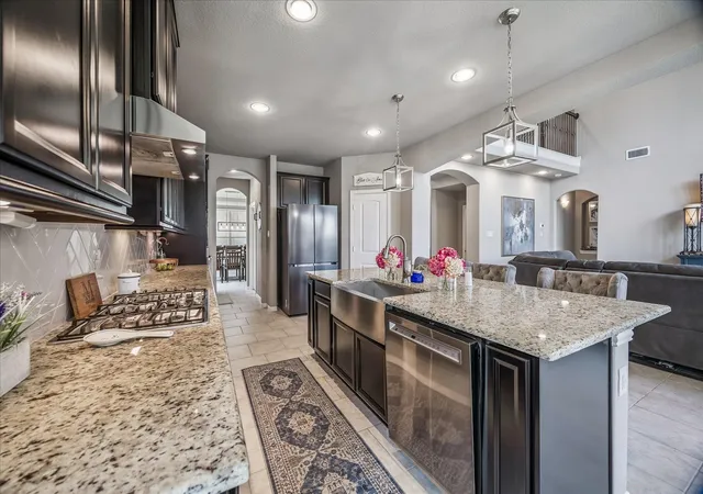 3rd image of 20818 Silver Lance Dr, Tomball, TX 77375 | MLS# 54259664