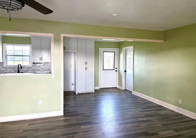 Homes for sale in Bedias, TX | 2884 Brooks Dr, Bedias, TX 77831 | MLS# 42121038