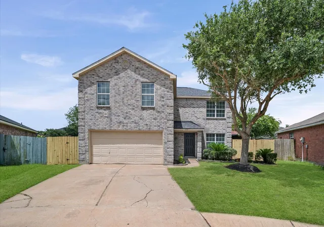 Homes for sale in Rosharon, TX | 5518 Rio Alamo St, Rosharon, TX 77583 | MLS# 27213986