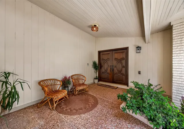 5th image of 514 S Shadowbend Ave, Friendswood, TX 77546 | MLS# 79034345