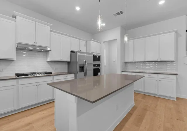 Photo 2 of Single family home for sale at 32478 Valley Redstem Way, Fulshear, TX 77441 | MLS# 34529934 | Listing updated on 2026-08-18