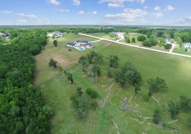 Photo 4 of Land for sale at 30802 Riverlake Rd, Fulshear, TX 77441 | MLS# 43981321 | Listing updated on 2026-07-17