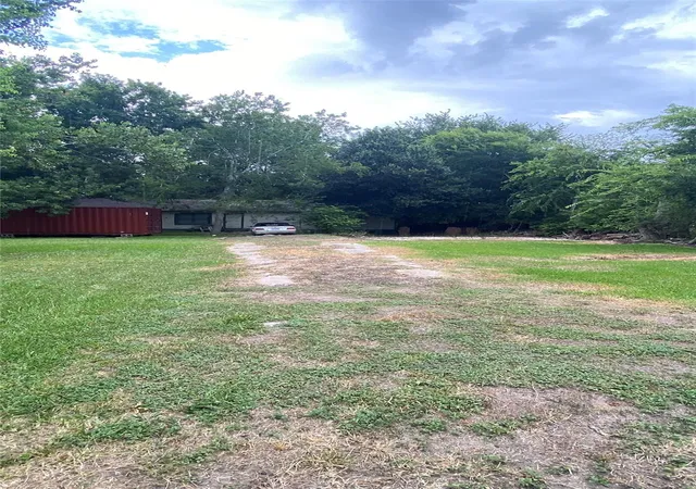9th image of 4705 Glengarry Rd, Houston, TX 77048 | MLS# 43929985