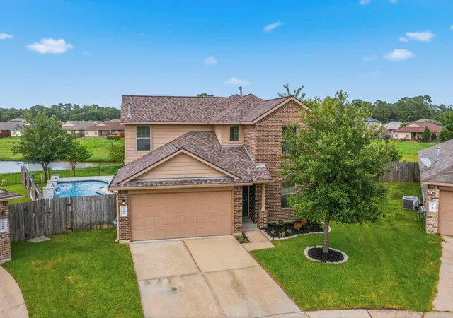 Single family home for sale at 9702 Jacy Crk Dr, Tomball, TX 77375 | MLS# 46809752