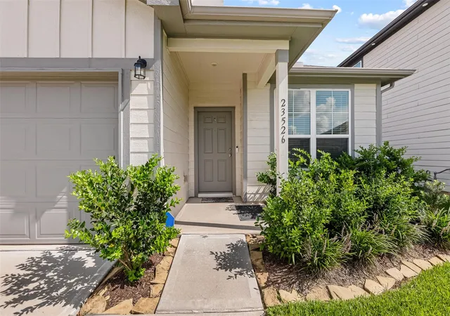 Photo 4 of Single family home for sale at 23526 Glenbuck St, Spring, TX 77373 | MLS# 52257492 | Listing updated on 2026-09-13