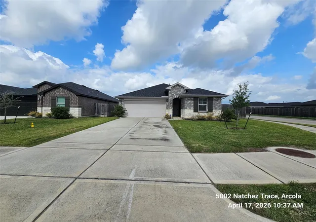 Homes for sale in Arcola, TX | 5002 Natchez Tr, Arcola, TX 77545 | MLS# 93366488