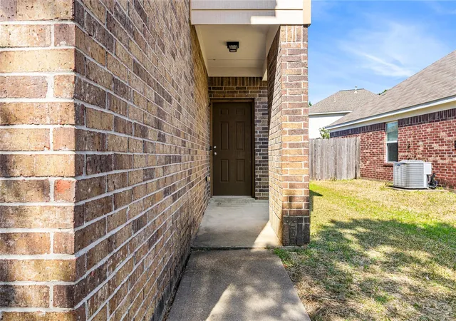 Photo 3 of Single family home for sale at 18922 Windy Stone Dr, Houston, TX 77084 | MLS# 95716750 | Listing updated on 2026-08-28