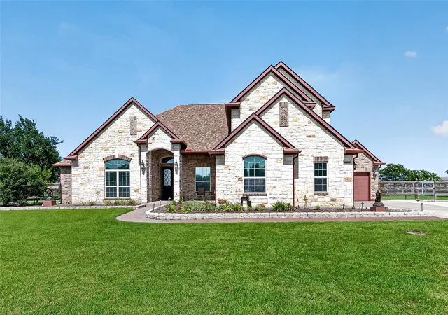 Photo 3 of Single family home for sale at 4622 Shadow Grass Dr, Katy, TX 77493 | MLS# 5894609 | Listing updated on 2026-09-14