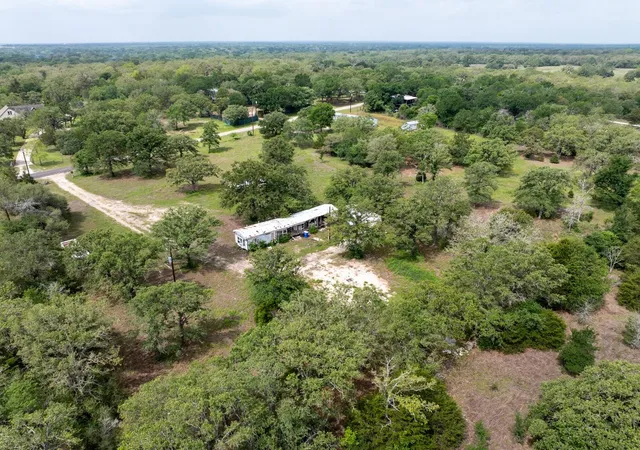 Photo 3 of Sale Pending at 327 Teal Lake Dr, Caldwell, TX 77836 | MLS# 18613959 | Listing updated on 2026-08-20