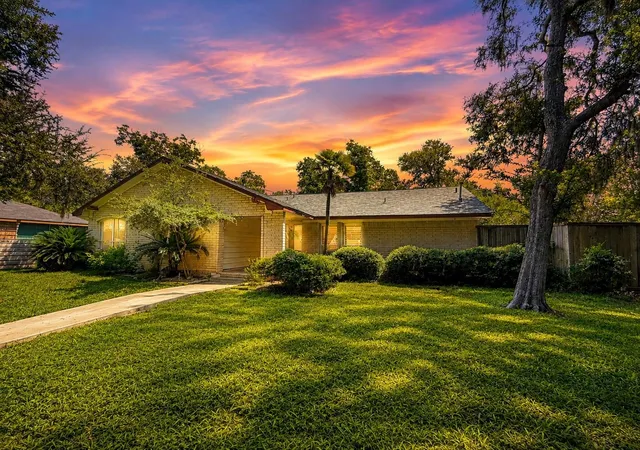 1st image of 2219 S Belmont Dr, Richmond, TX 77469 | MLS# 19117207