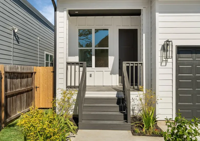 4th image of 1103 E 37Th St, Houston, TX 77022 | MLS# 13093075