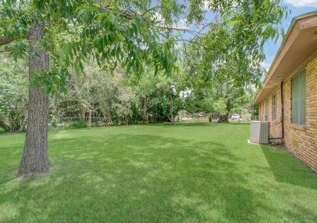 Homes for sale in Columbus, TX | 414 Forest St, Columbus, TX 78934 | MLS# 24136332