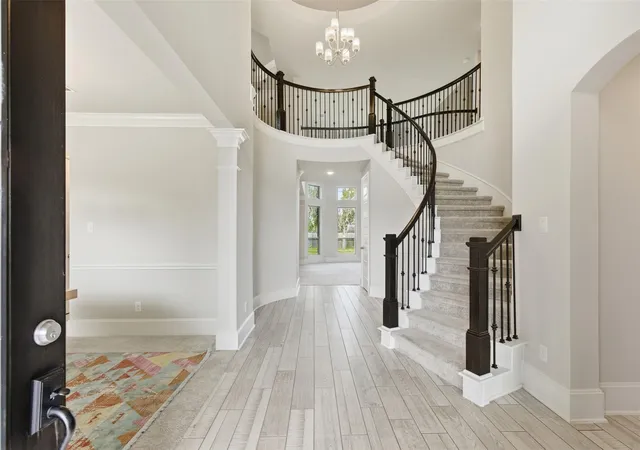 3rd image of 8915 Forest Side Dr, Missouri City, TX 77459 | MLS# 14539407