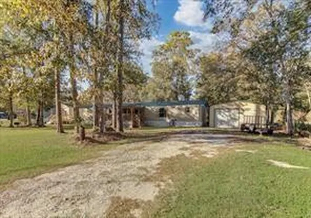 Photo 2 of Single family home for sale at 188 County Rd 429, Dayton, TX 77535 | MLS# 6973284 | Listing updated on 2026-06-18