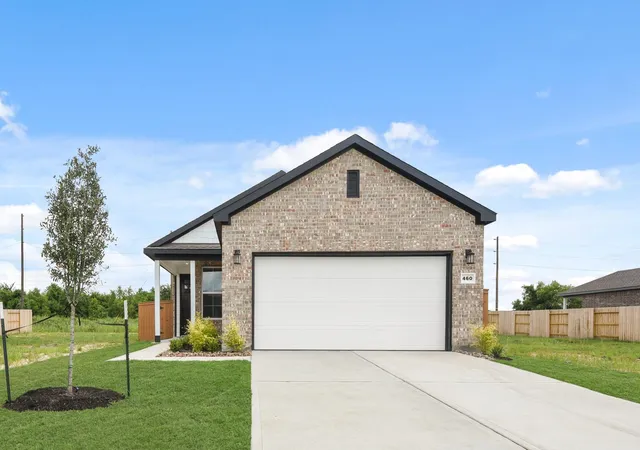 1st image of 460 Long Branch Dr, Dayton, TX 77535 | MLS# 68531843
