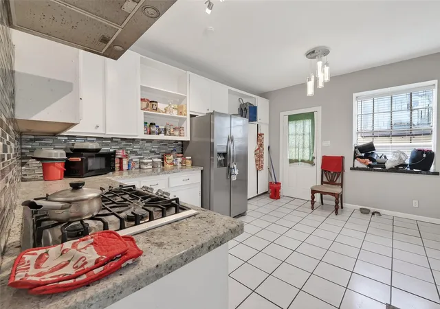 5th image of 6832 Avenue I, Houston, TX 77011 | MLS# 35924598