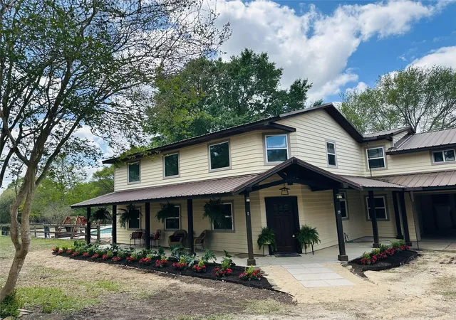 Photo 3 of Single family home for sale at 640 Piney Crk Rd, Bellville, TX 77418 | MLS# 28418434 | Listing updated on 2026-09-18