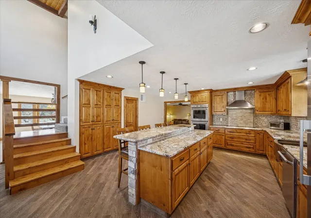 Photo 4 of Single family home for sale at 640 Piney Crk Rd, Bellville, TX 77418 | MLS# 28418434 | Listing updated on 2026-09-18