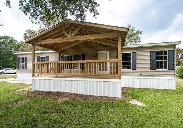 Homes for sale in Dayton, TX | 93 County Road 4020, Dayton, TX 77535 | MLS# 59989642