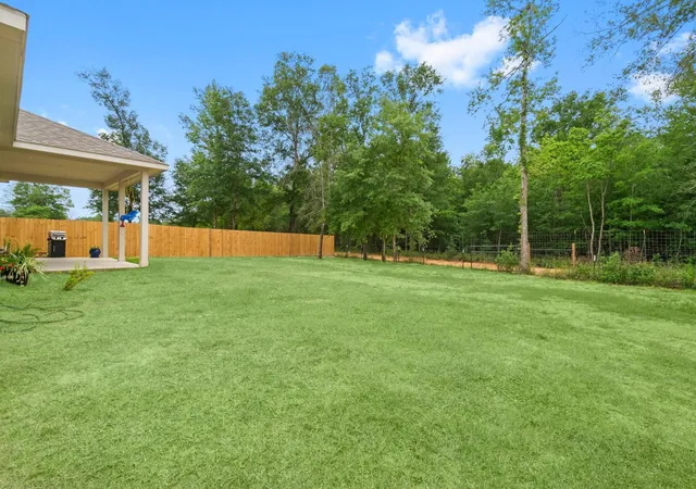 Photo 3 of Sale Pending at 12259 N Chestnut Hills Dr, Conroe, TX 77303 | MLS# 24162710 | Listing updated on 2026-09-16