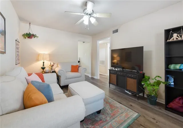 2nd image of 1200 1202 Georgia St, College Station, TX 77840 | MLS# 38480826