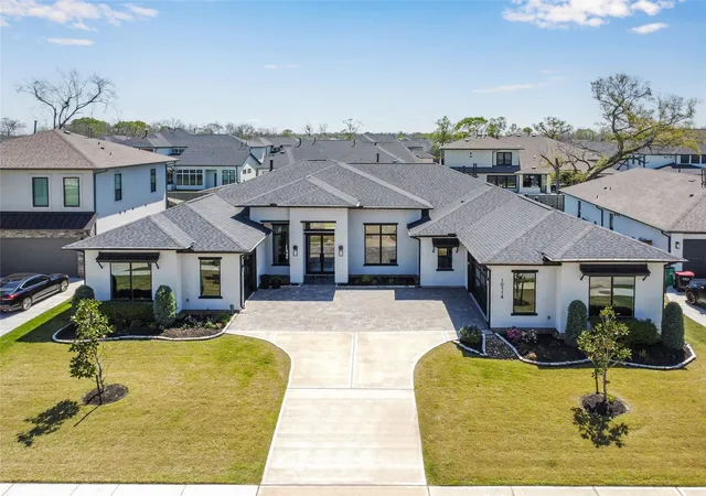 Photo 1 of Single family home for sale at 10114 Mariner Oaks Dr, Missouri City, TX 77459 | MLS# 62819096 | Listing updated on 2026-09-17
