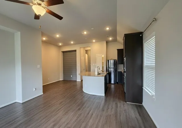Photo 3 of Single family home for sale at 1406 Munson Valley Rd, Richmond, TX 77406 | MLS# 54854986 | Listing updated on 2026-07-13