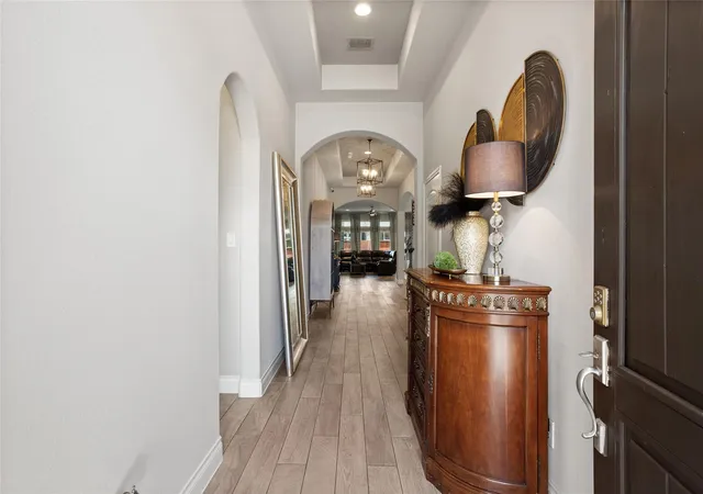Photo 2 of Single family home for sale at 10423 Kahlo Ct, Rosharon, TX 77583 | MLS# 77104068 | Listing updated on 2026-09-05